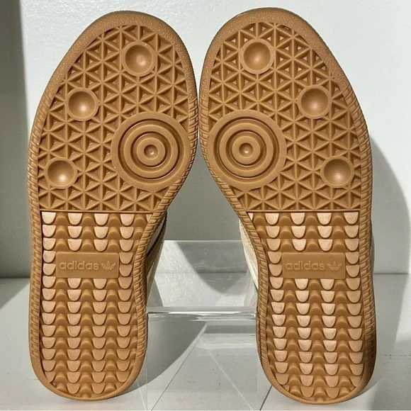 Adidas (Unisex) Samba Shoes in Cream and Brown - Picture 4 of 8